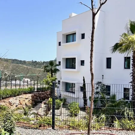 Apartment Luxurious 3 Beds, Palo Alto,