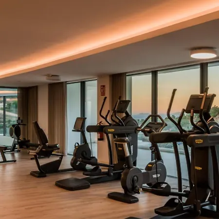 Apartment Luxurious 3 Beds, Palo Alto,